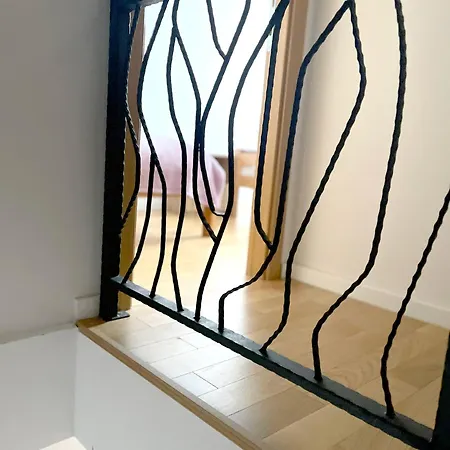 Npl Gorstak Apartment *